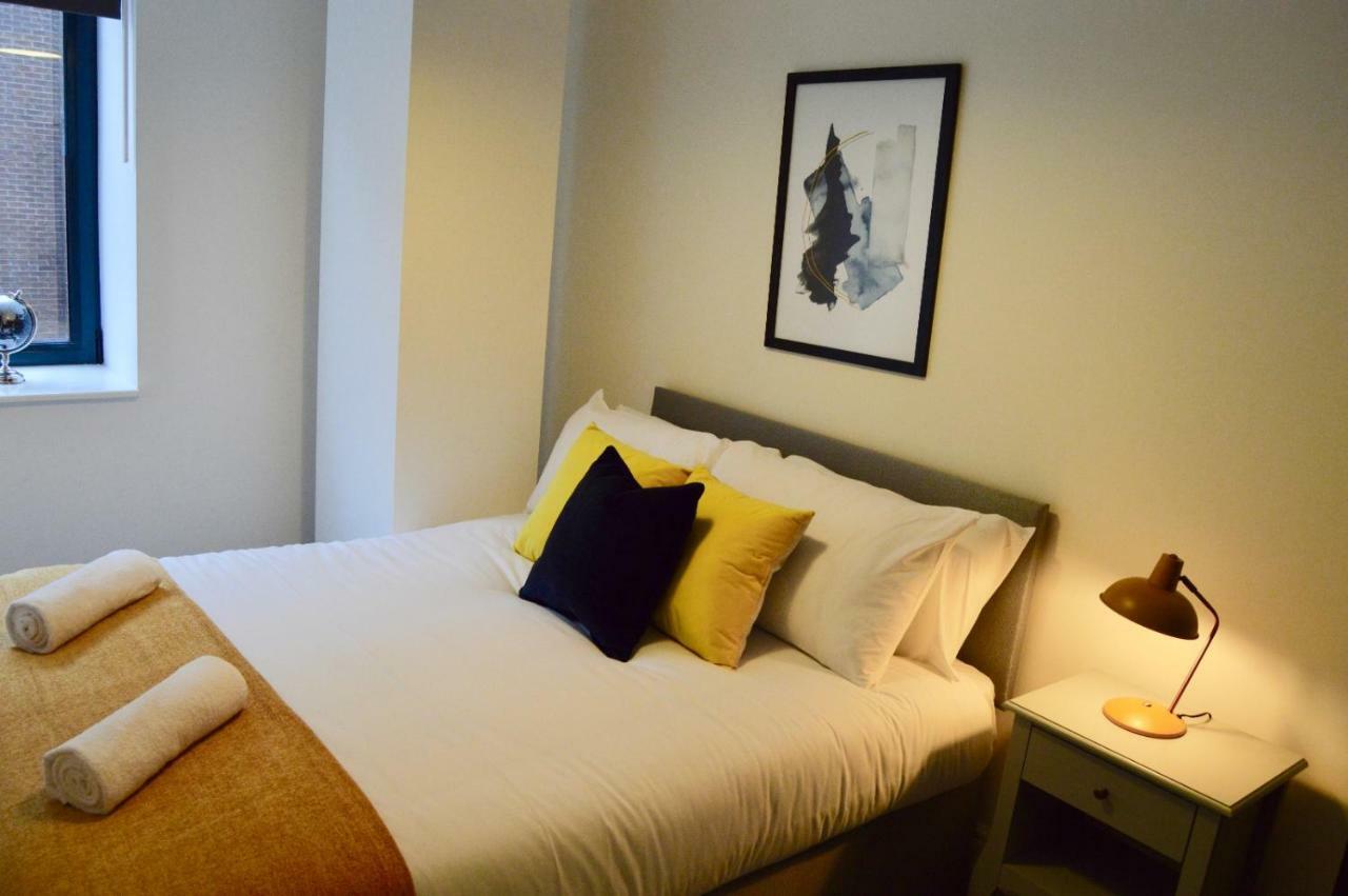 Qh31 - City Centre Location With 2 Double Bedrooms Sleeping Up To 4 People - Spacious Work Or Leisure Apartment Sheffield Zewnętrze zdjęcie